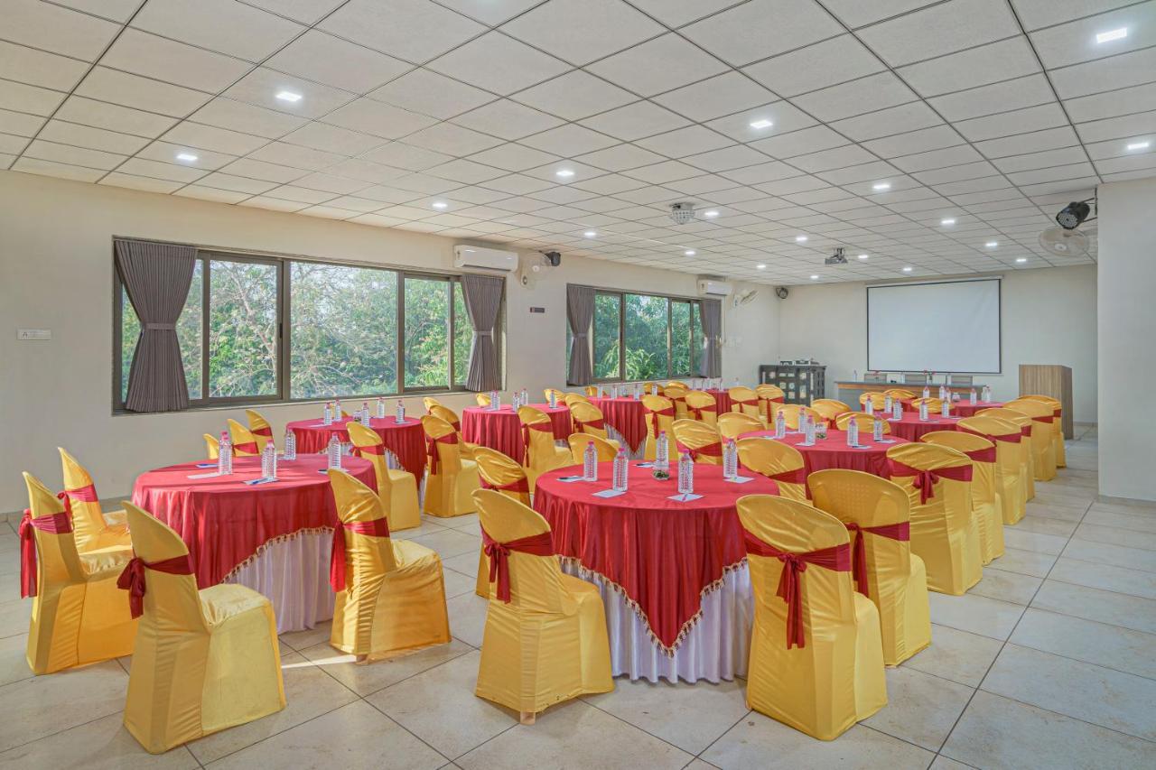 Sterling Gir Hotel Talala Kültér fotó