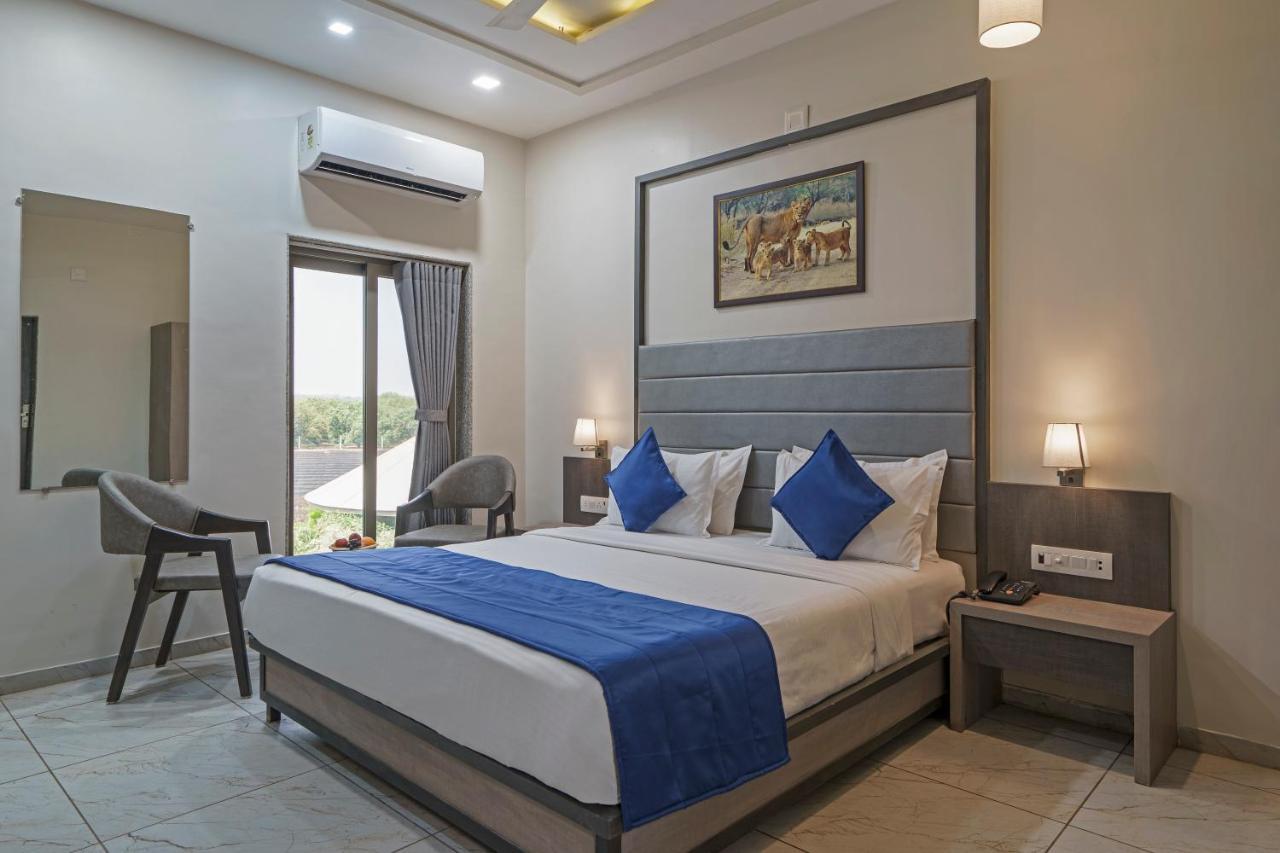 Sterling Gir Hotel Talala Kültér fotó